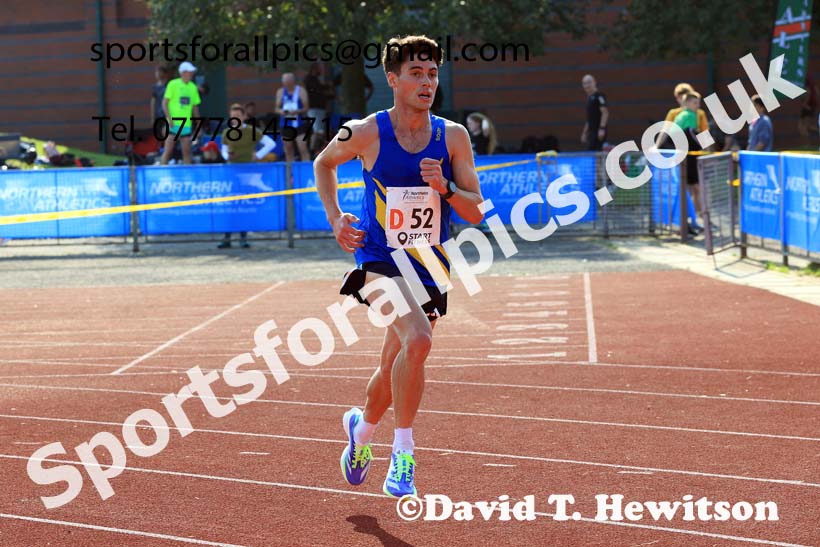 Mens 6 Stage Relay, 2024 Northern Mens 6 and Womens 4 and Youngsters Relays, Stanley Park, Blackpool.  Photo: David T. Hewitson/Sports for All Pics